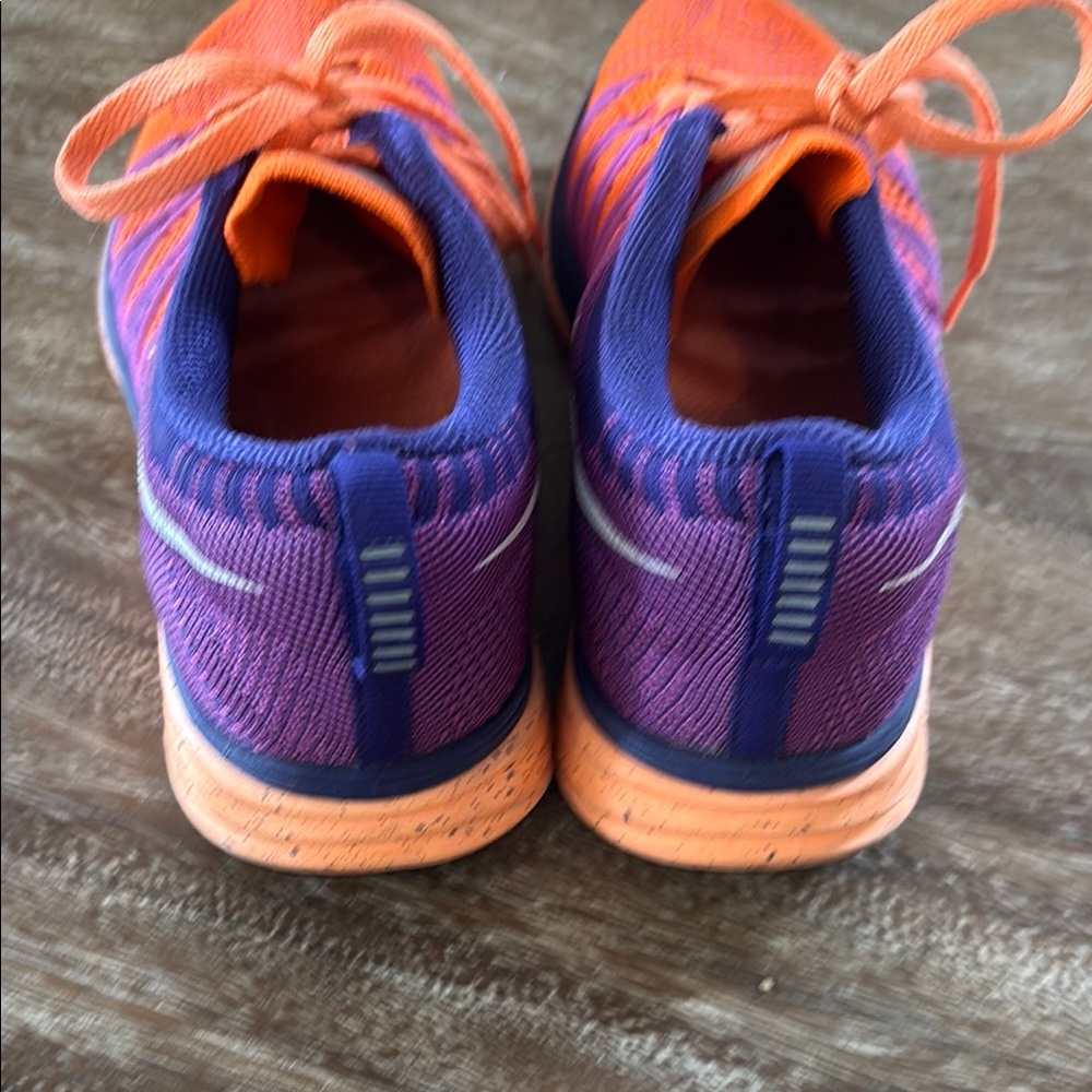 Nike flyknit lunar 2-Orange and Purple Athletic Shoes Lightweight - Picture 5 of 11